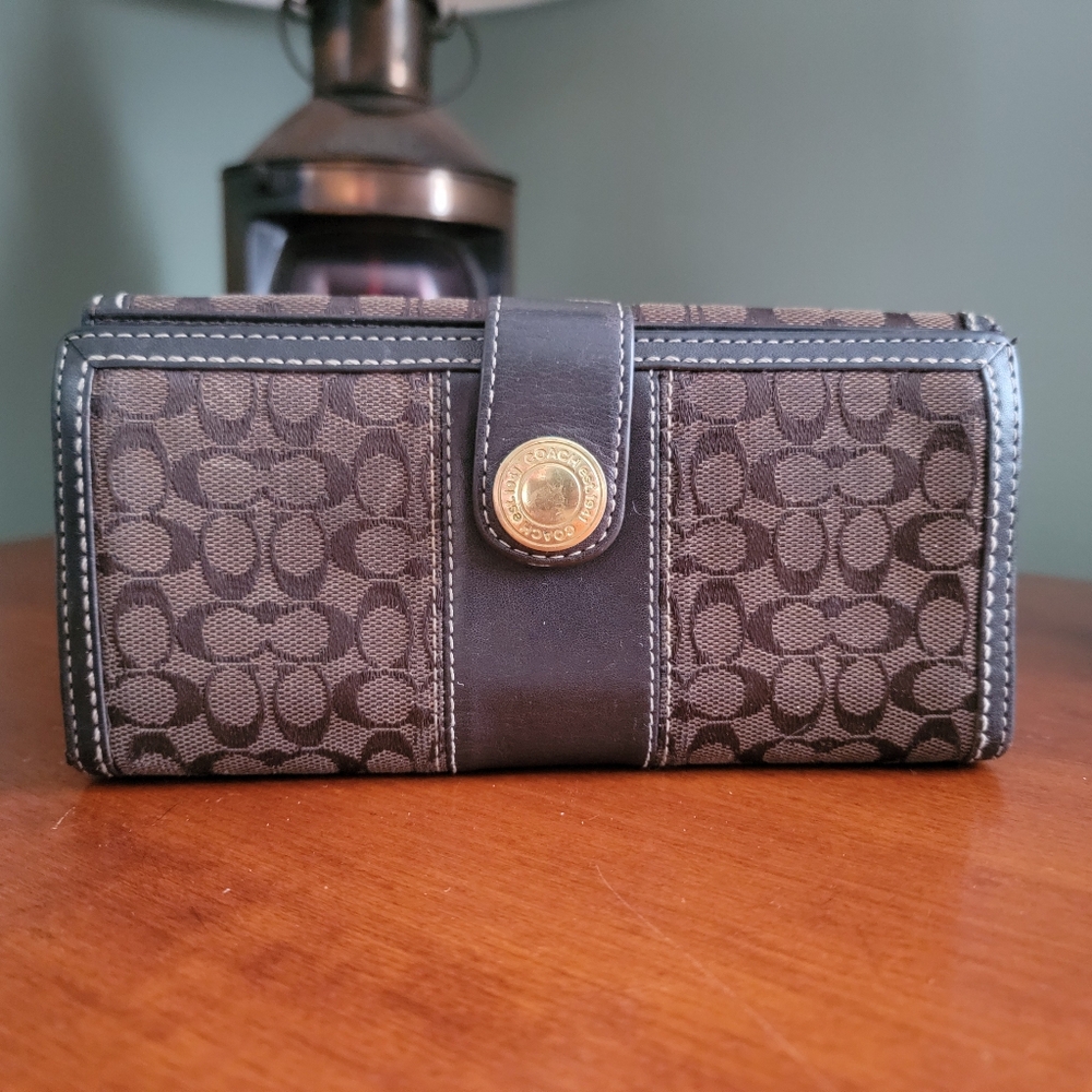 Coach Signature Jacquard Continental Wallet Brown Leather Y2K